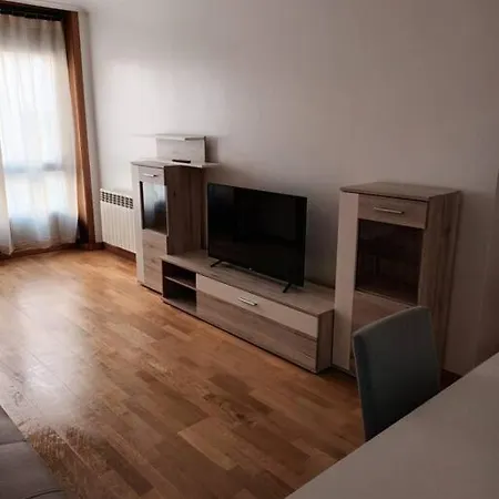 Tu Dulce Hogar, Apartamento Completo,centrico Con Wifi Y Parking Gratuito Vigo