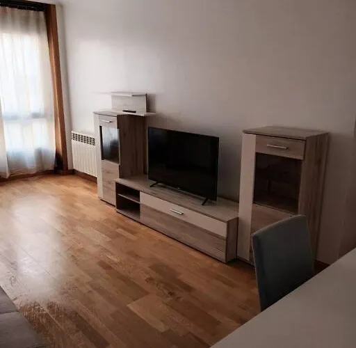 Tu Dulce Hogar, Apartamento Completo,centrico Con Wifi Y Parking Gratuito فيجو